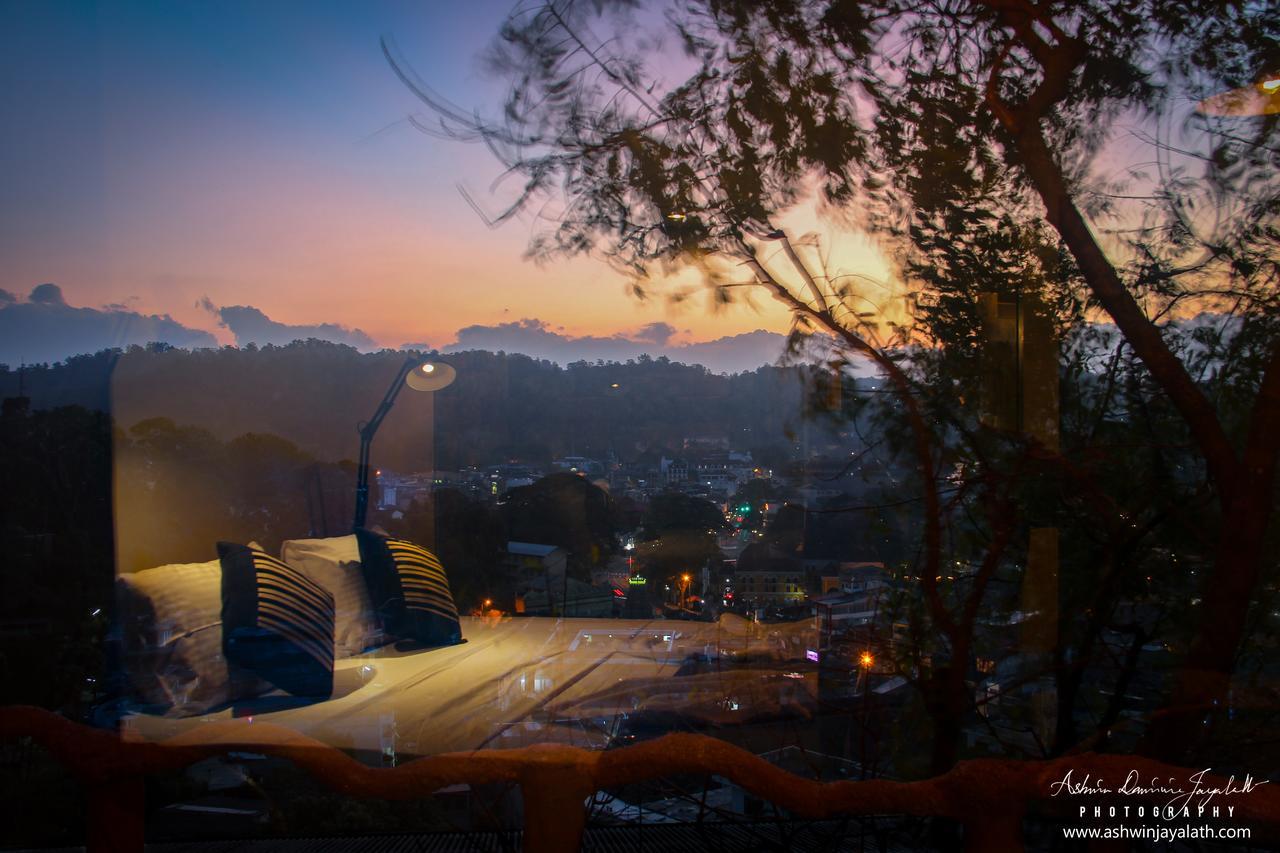 Square Peg Bed & Breakfast Kandy Bagian luar foto